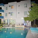 Hotel apartamentowy Parla