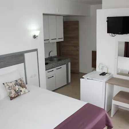 Parla Hotel apartamentowy 4*