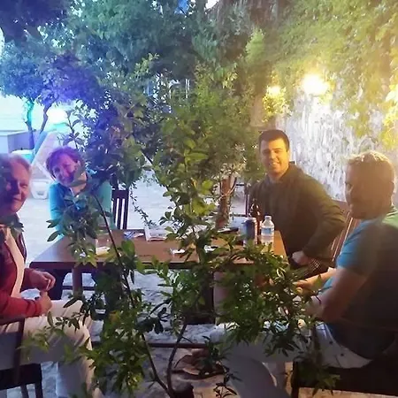 Parla شقة فندقية 2*