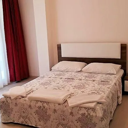 Parla شقة فندقية 2*