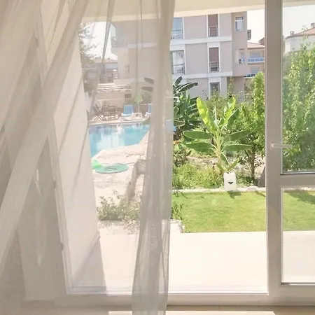 Parla 4* Cesme