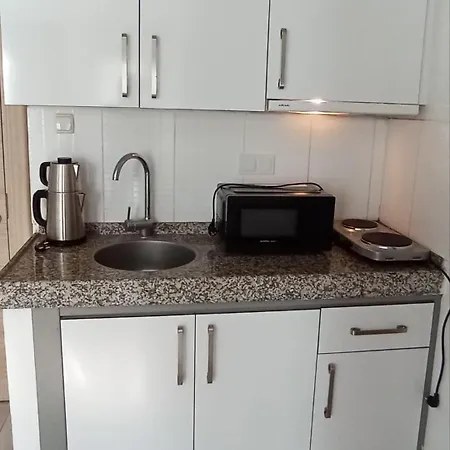 Parla Aparthotel
