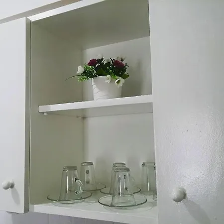 Parla Lägenhetshotell
